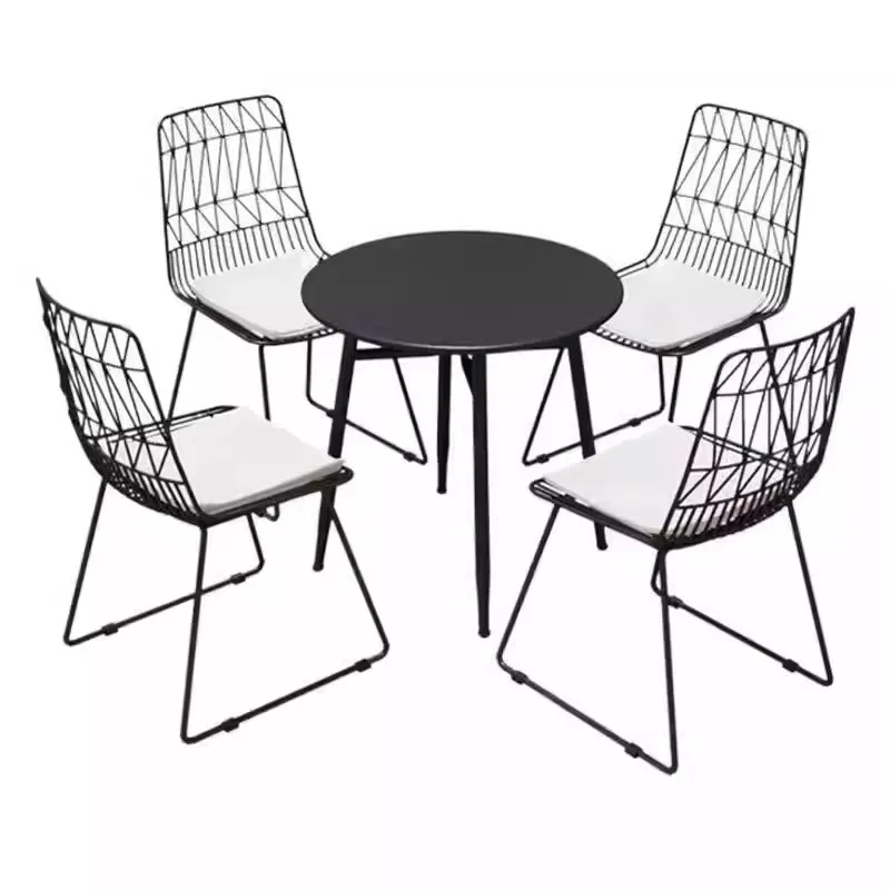 Outdoor iron bistro table and chairs set - Фотография_4