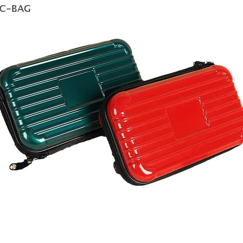 Мини-сумка в форме чемодана - Фотография_5