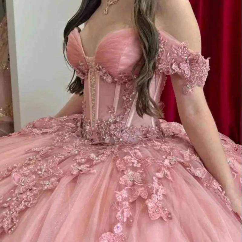 ﻿   красное блестящее платье принцессы - Фотография_3