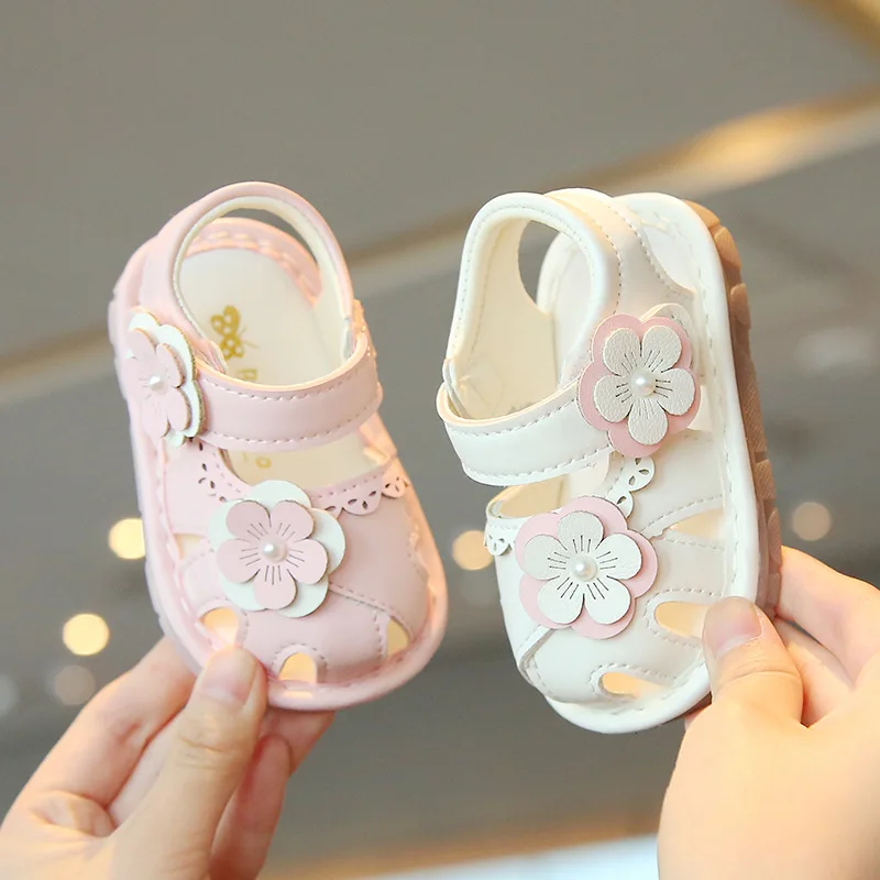 Сандалии для девочек