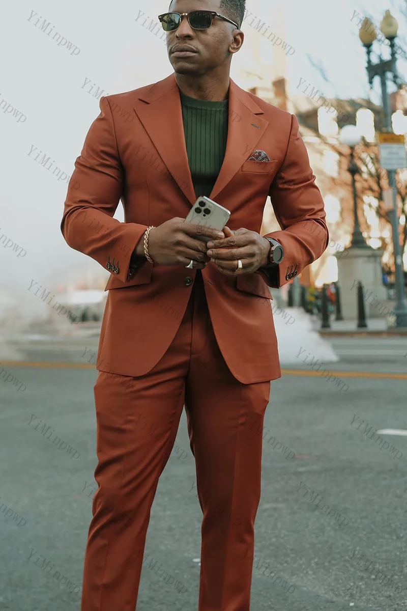Роскошный оранжевый мужской костюм - Фотография_2