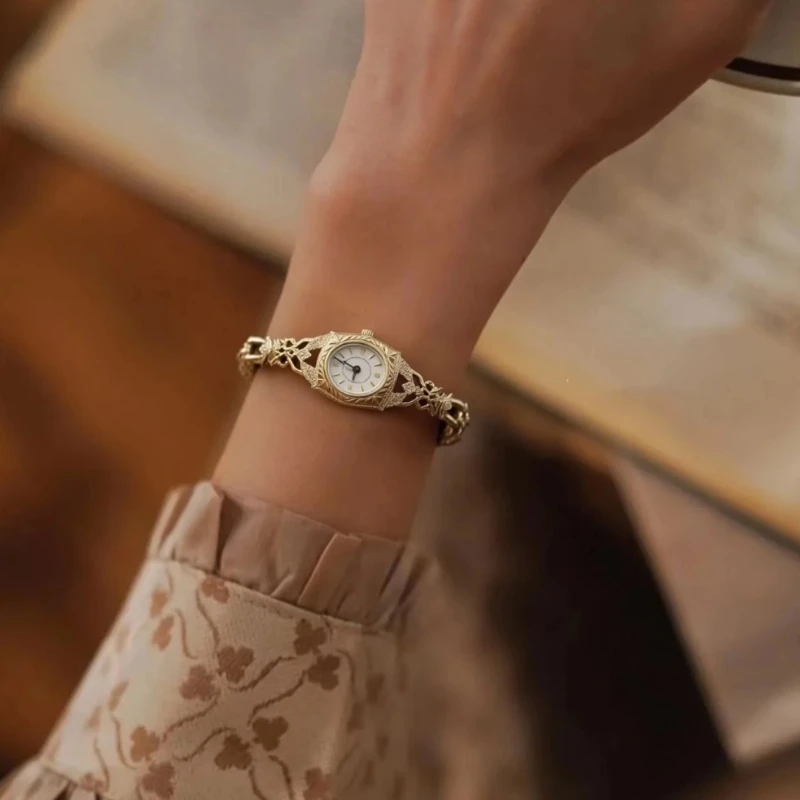 Средневековые винтажные женские часы - Фотография_4