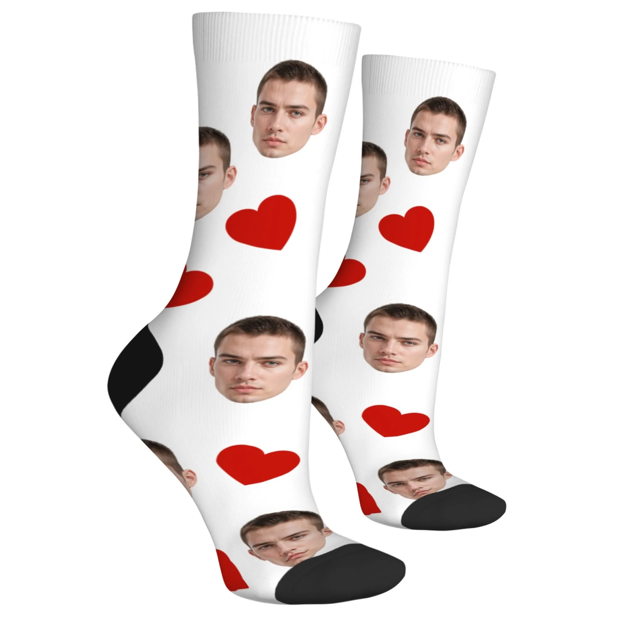 Носки для лица и экипажа на заказ с красными сердечками - Фотография_3