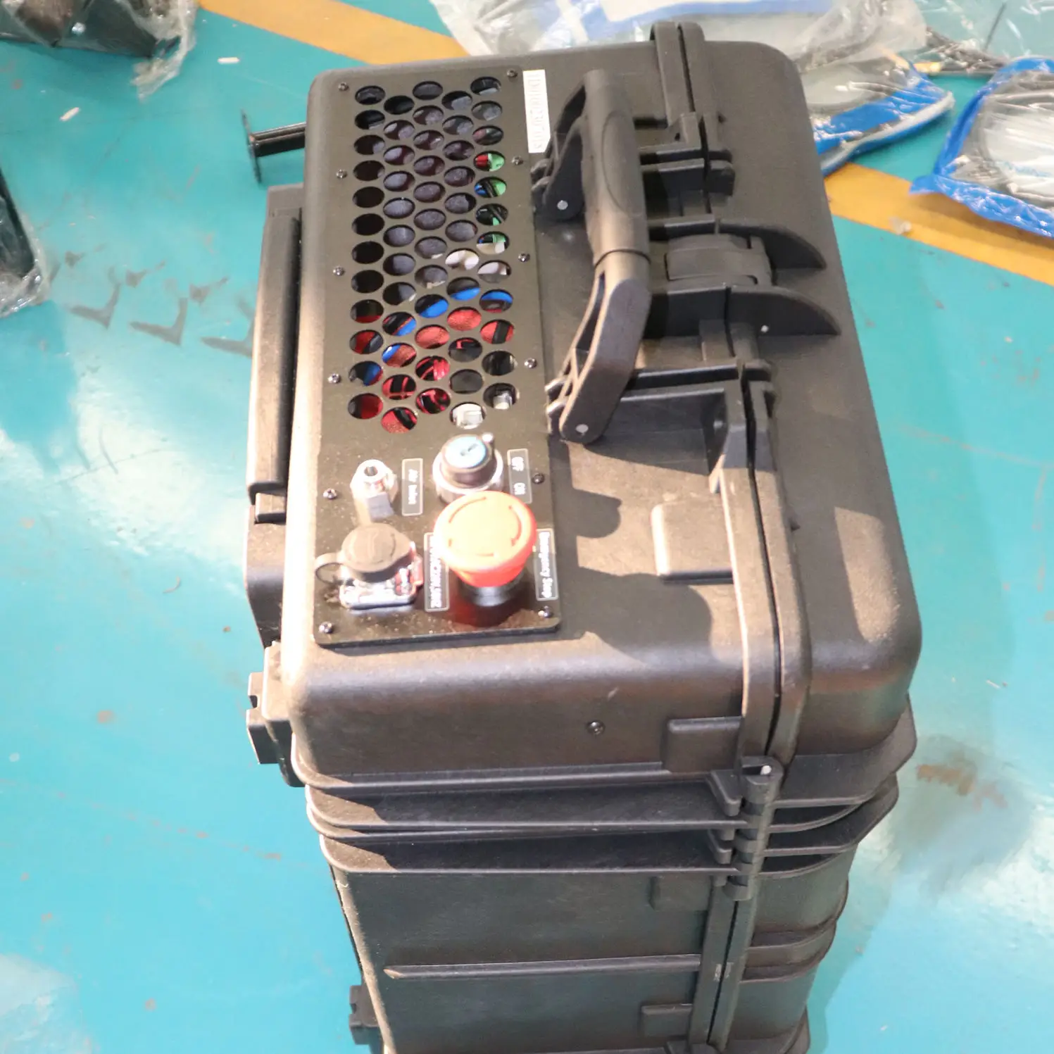 Машина для лазерной чистки чемодана - Фотография_4