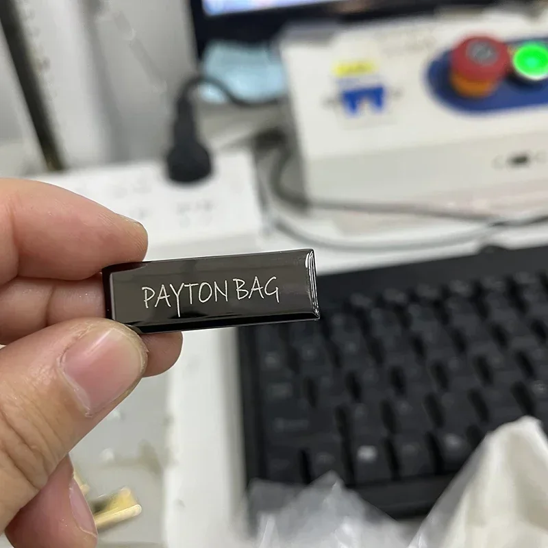 Лазерная гравировка вашего бренда на этикетке - Фотография_6