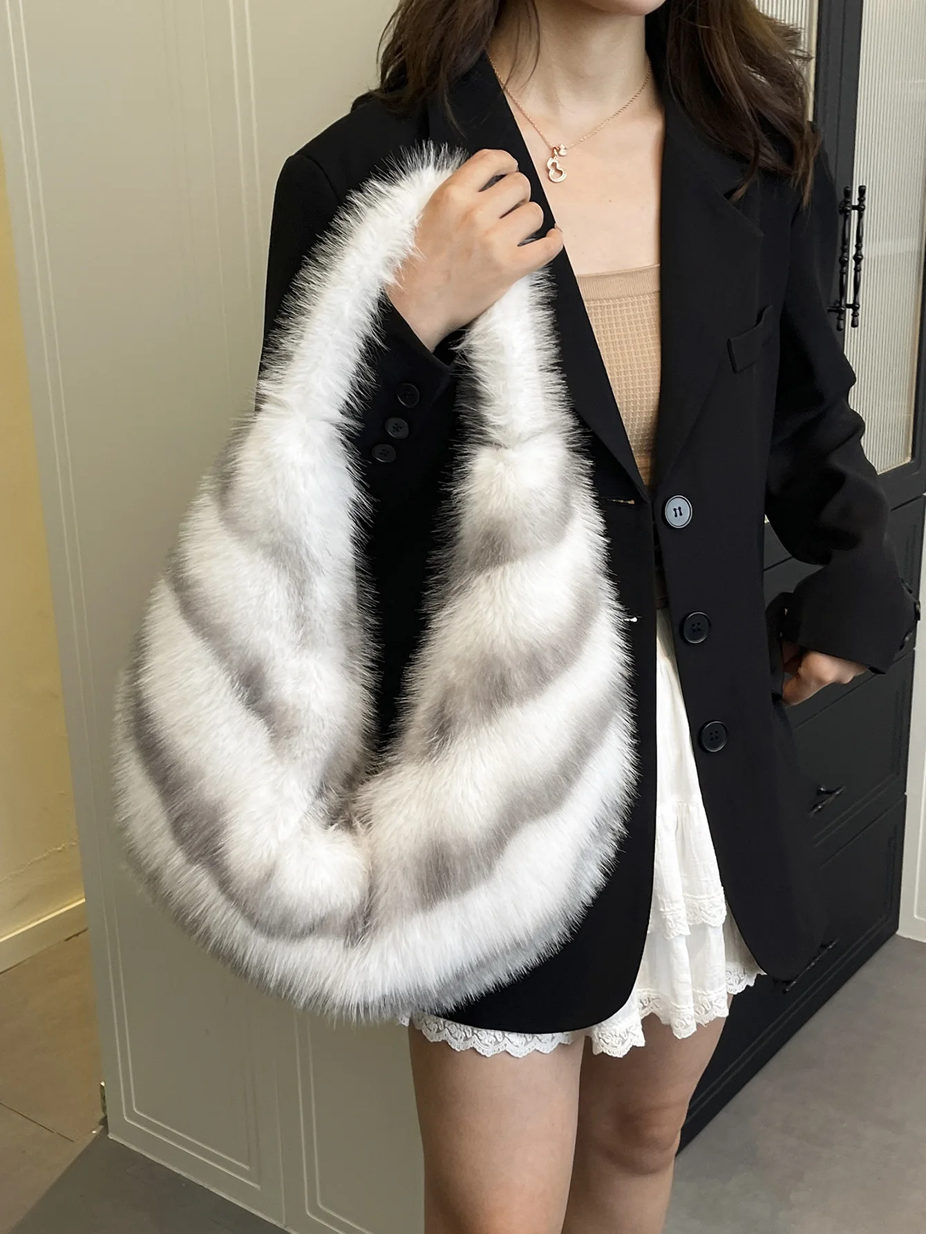 Осень-зима женская плюшевая сумка - Фотография_5