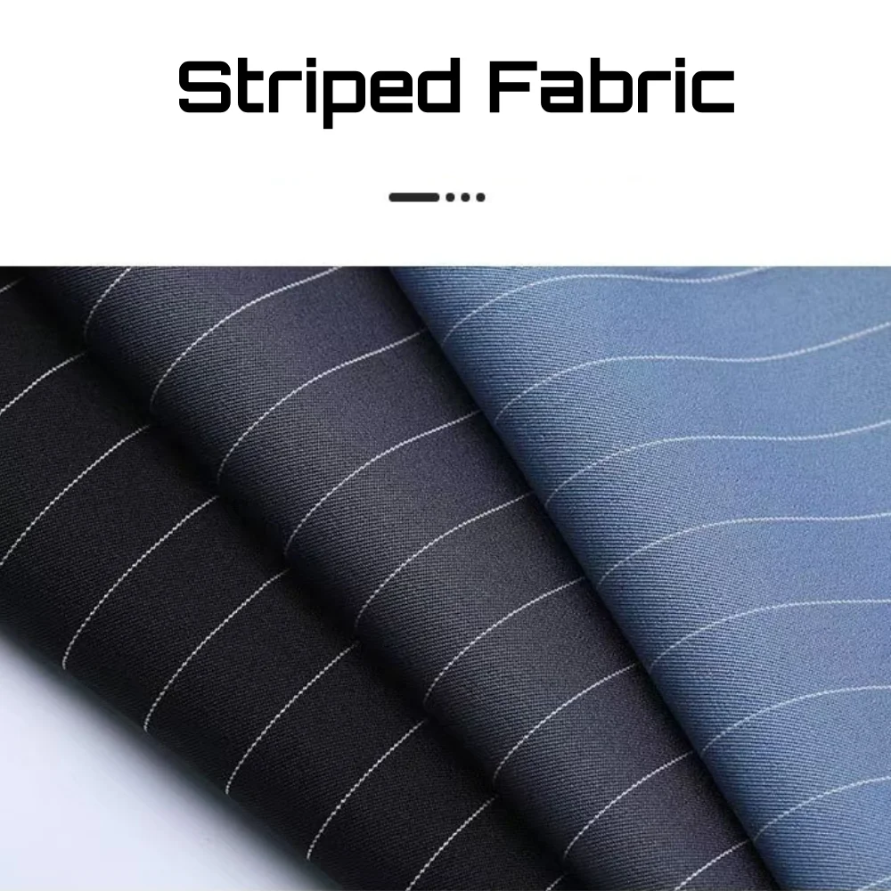 Темно-синий мужской костюм - Фотография_4