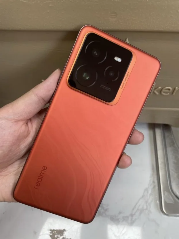 Китайская версия realme gt 7 pro - Фотография_5