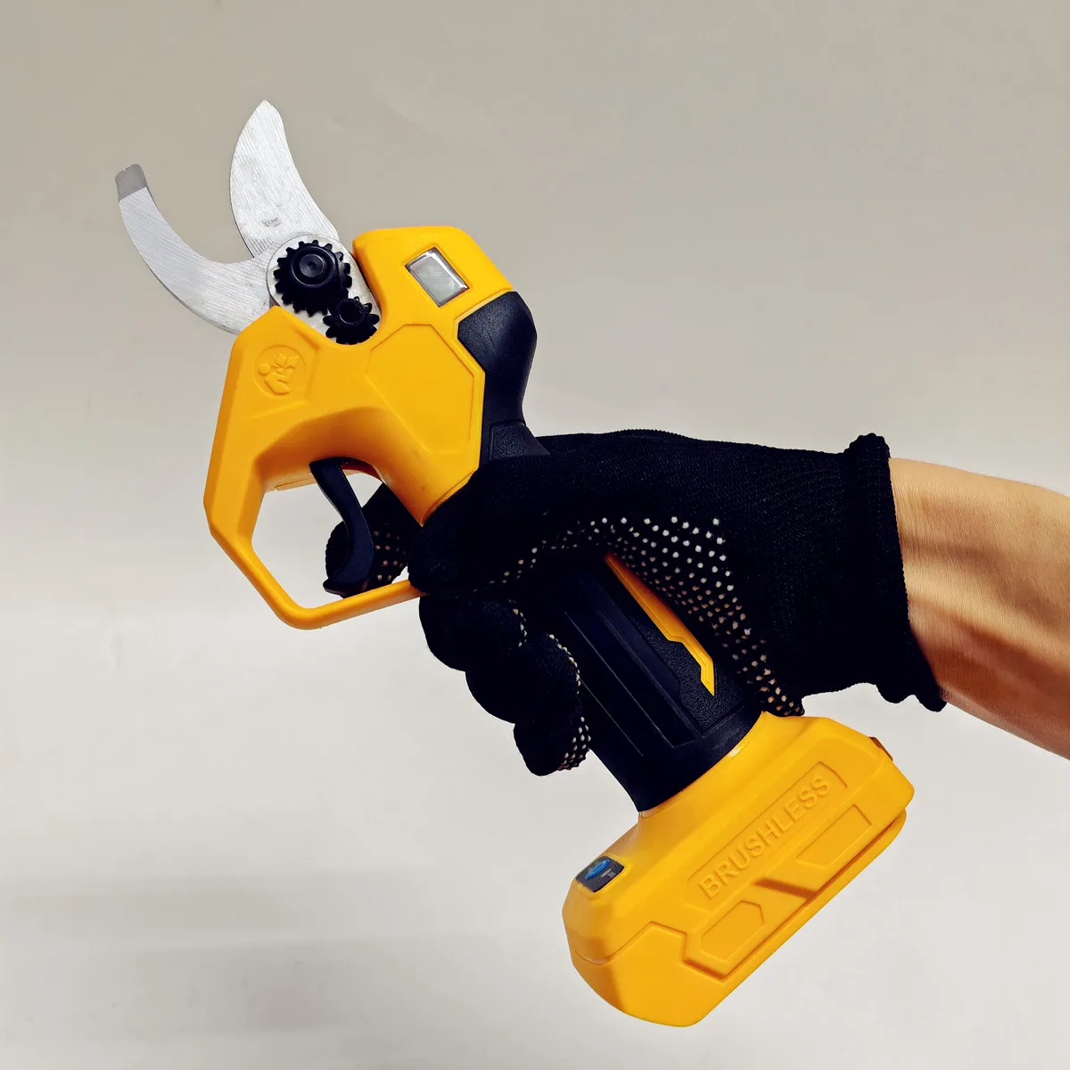 4 варианта для dewalt 20 в - Фотография_3