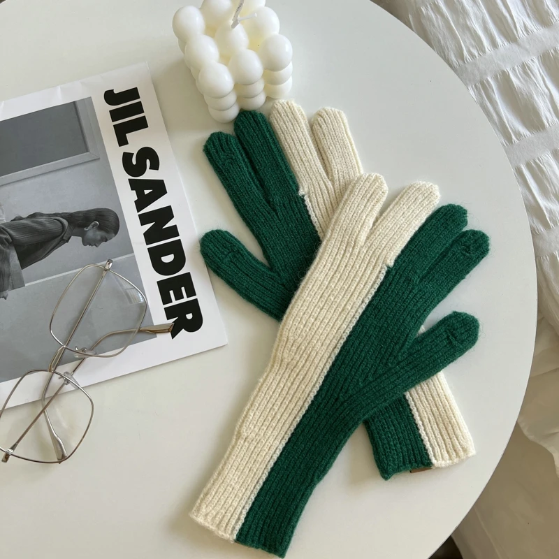 Модные зимние вязаные перчатки с сенсорным экраном - Фотография_5