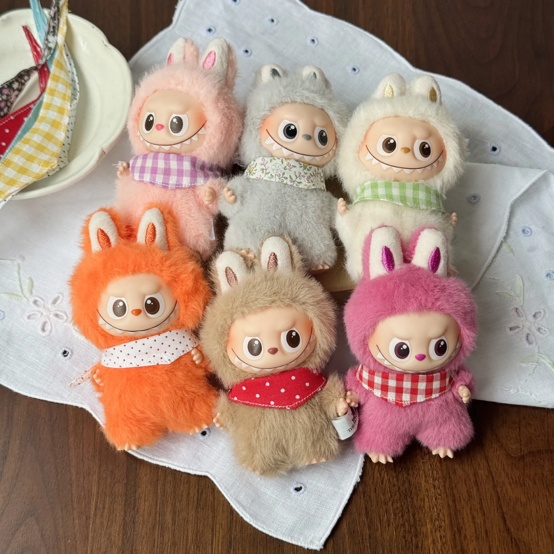 Аксессуары нагрудников для кукол mini labubu 4-го поколения 4 - Фотография_4