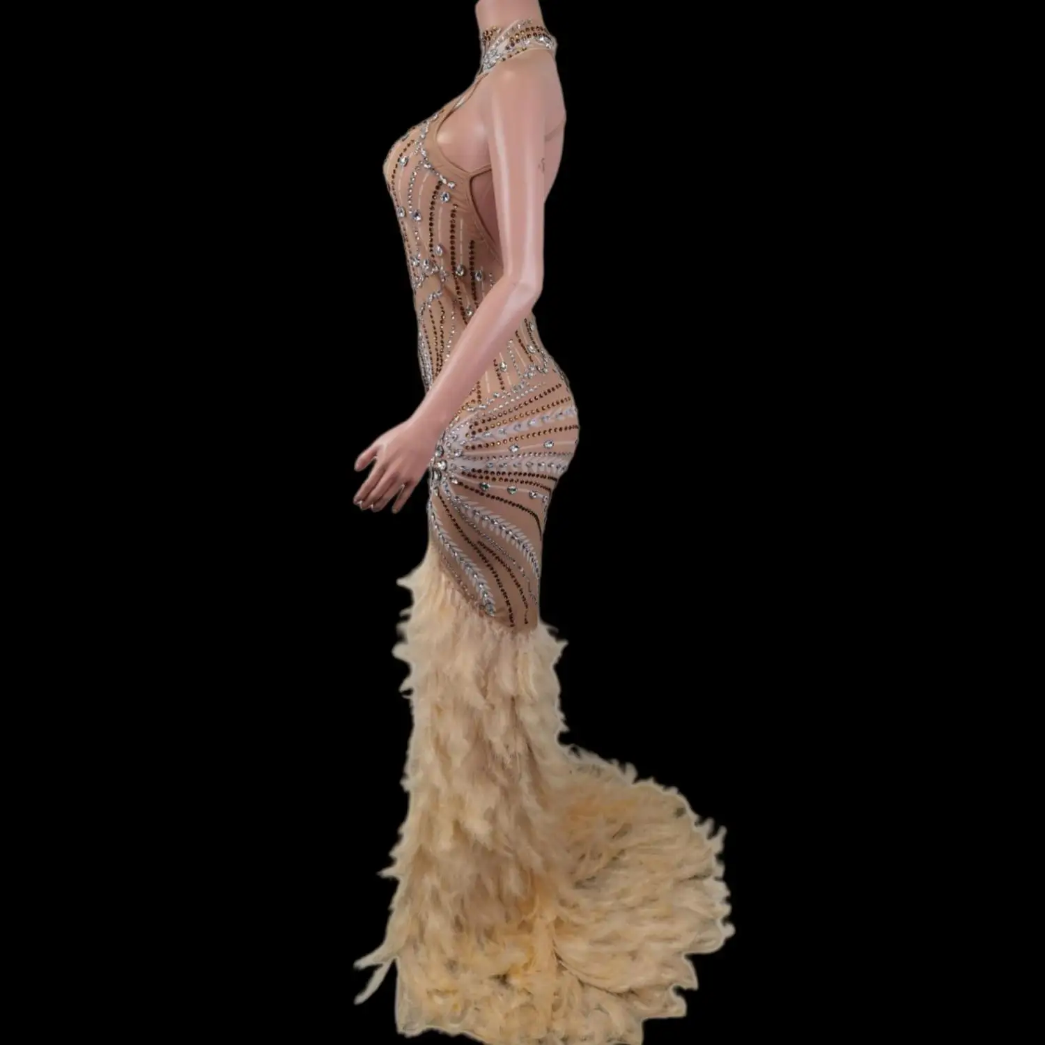 Роскошное элегантное вечернее платье русалки - Фотография_4