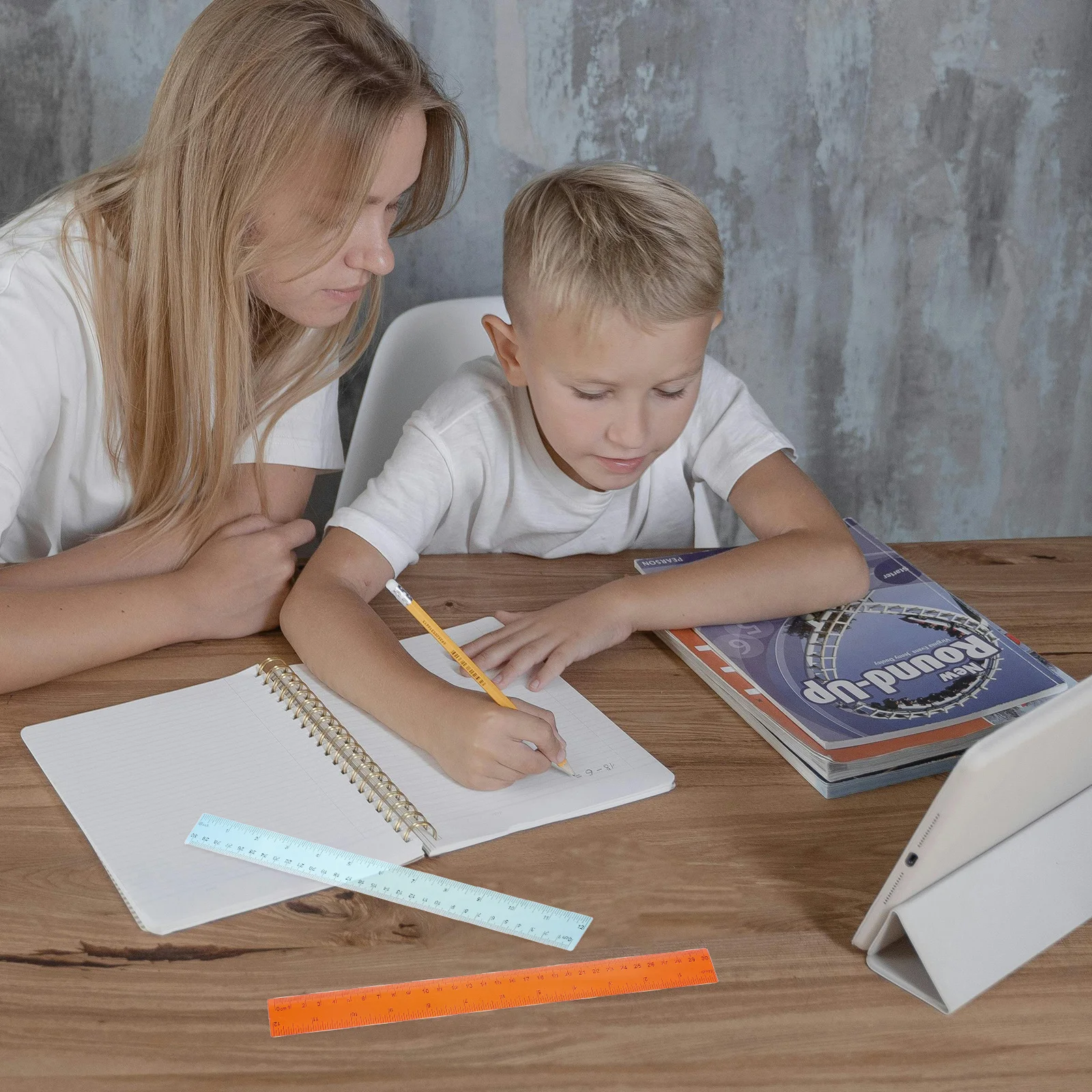 Цветные линейки, пластиковые измерительные