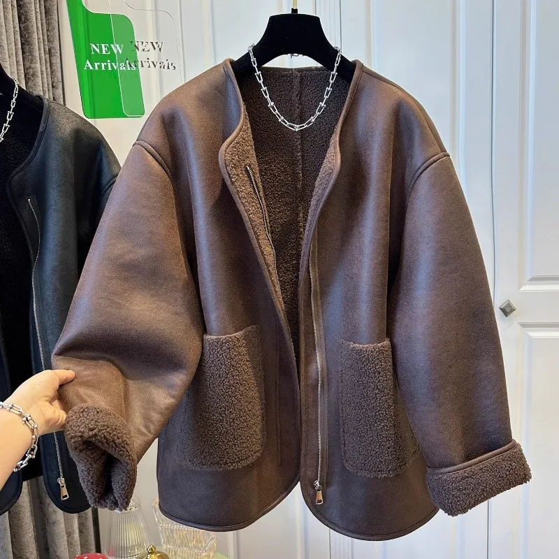 Женское супер милое меховое лоскутное пальто на молнии с круглым вырезом - Фотография_3