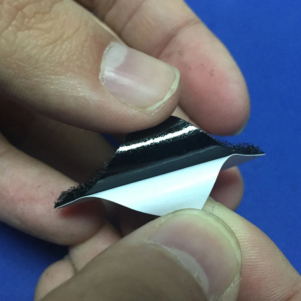 12-комплект противоскользящих накладок для ковров - Фотография_4