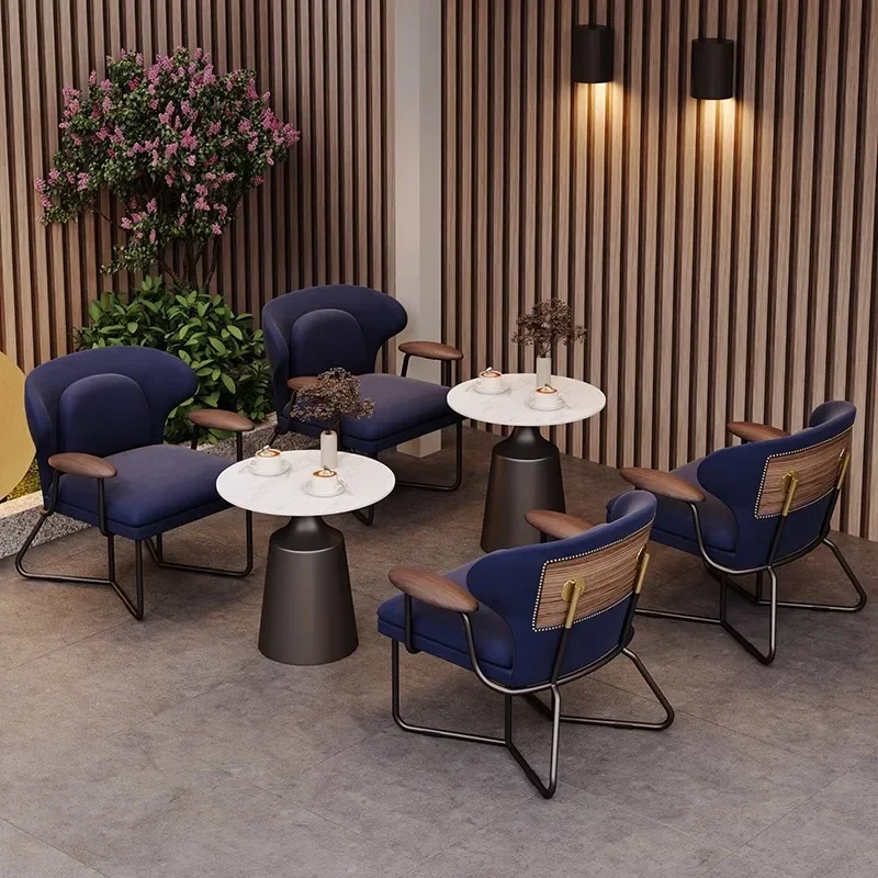 Одноместное кресло для отдыха в гостиной - Фотография_4