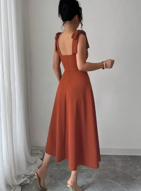 Сплошное цветное платье-жилет 2025 - Фотография_3