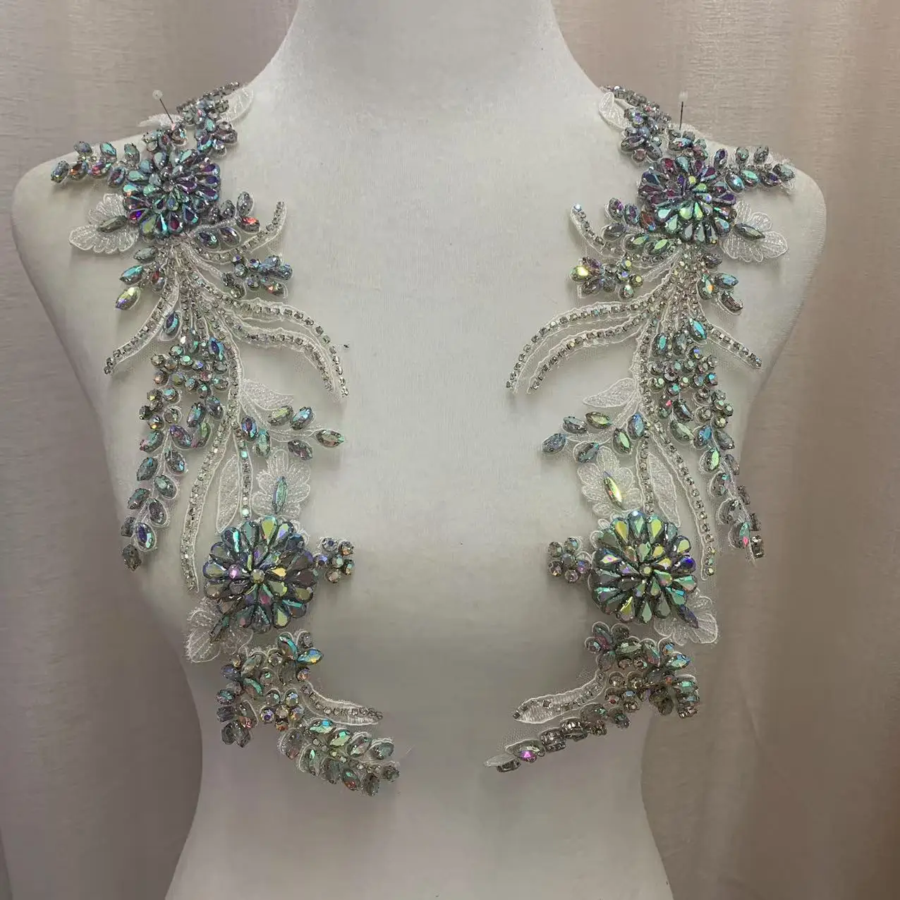 16 цветов, 1 пара аксессуаров - Фотография_4