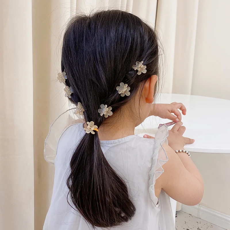 Корейская акриловая мини-заколка для волос roselife с цветком и когтями - Фотография_2