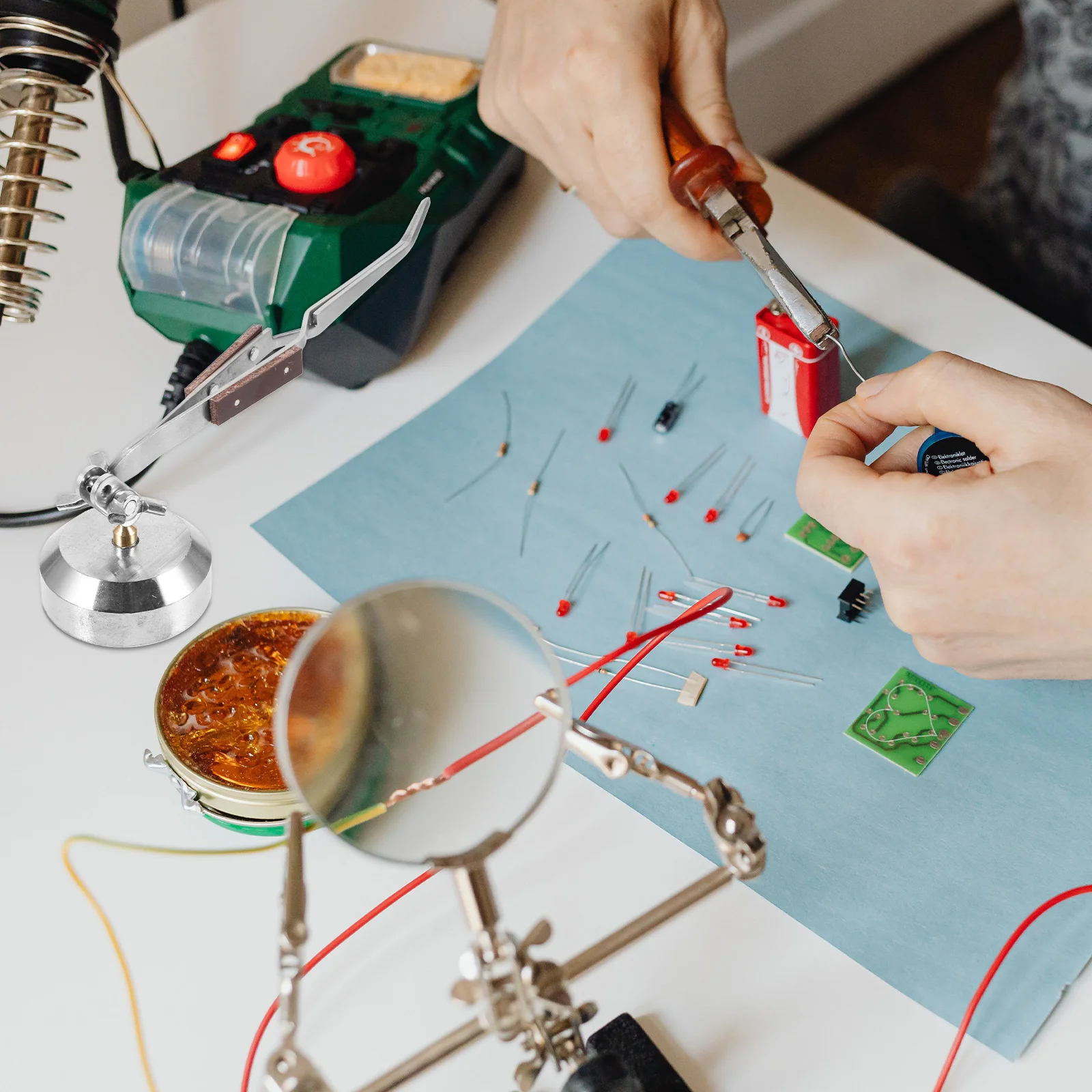 Пружинный зажим с изогнутым ртом - Фотография_6