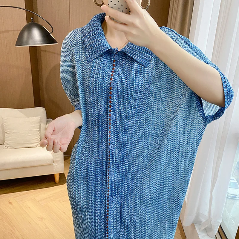 Сплошное цветное модное универсальное платье miyake с лацканами - Фотография_4