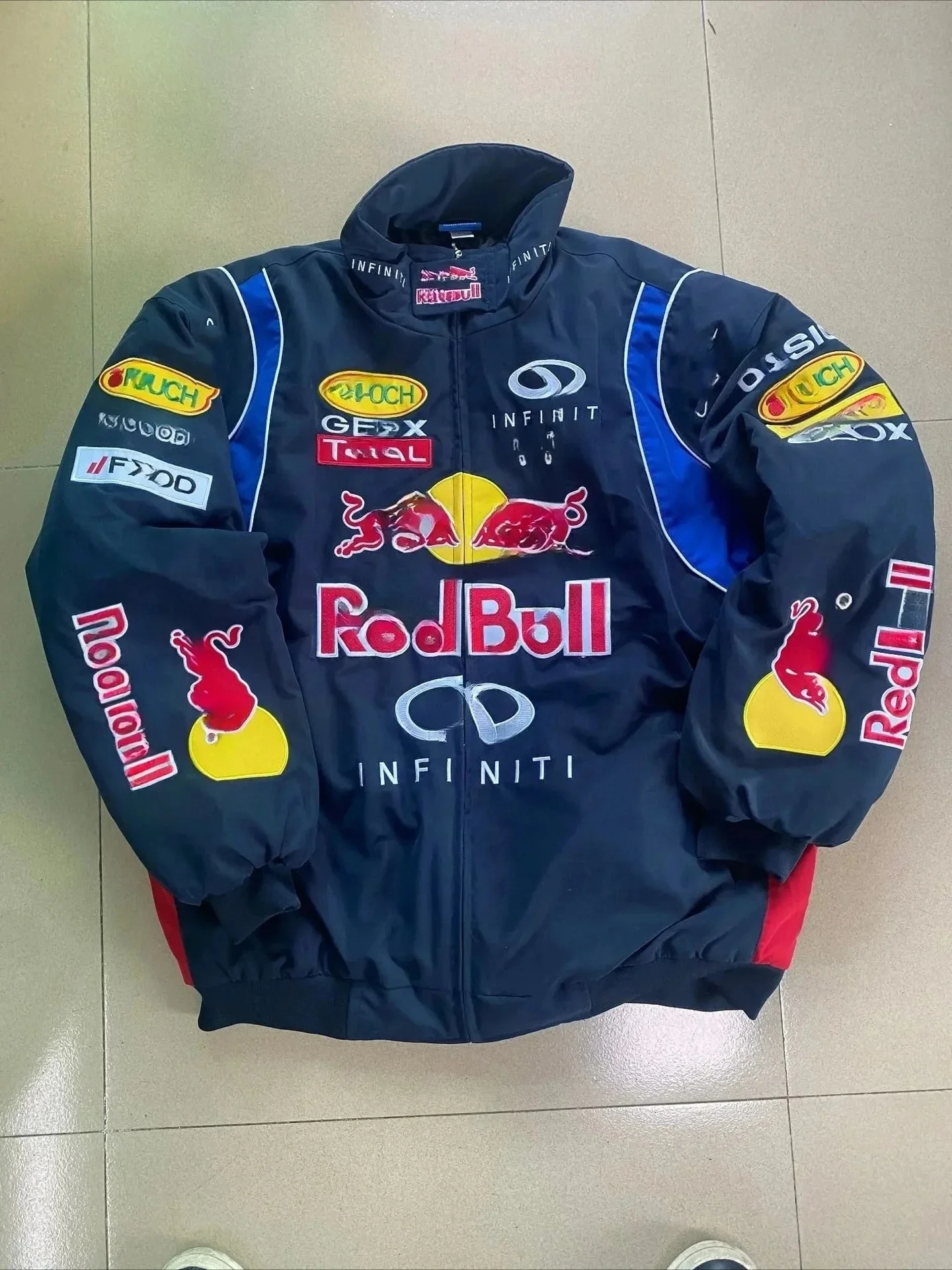 Гоночный костюм red bull - Фотография_3
