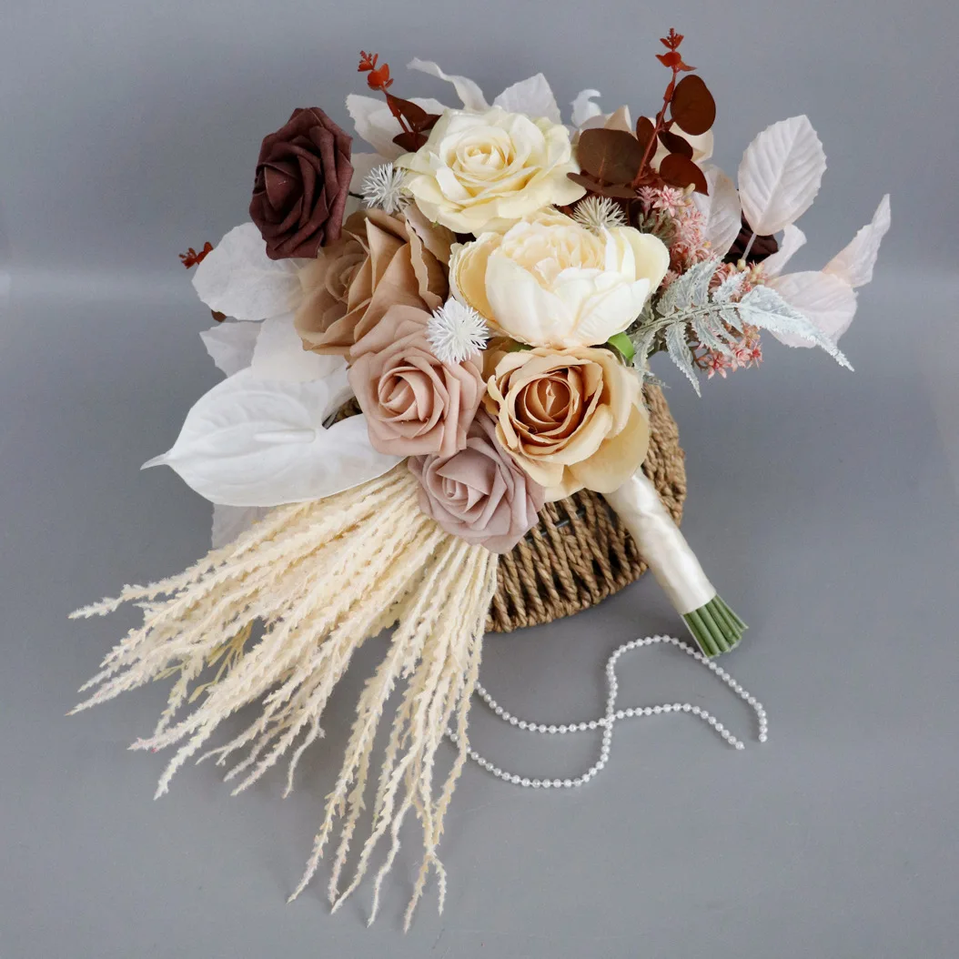 Свадебные букеты с карамелью цвета шампанского - Фотография_3