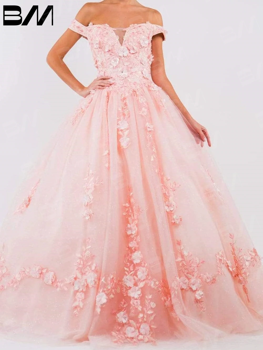 Бальное платье quinceanera с цветочной аппликацией и открытыми плечами