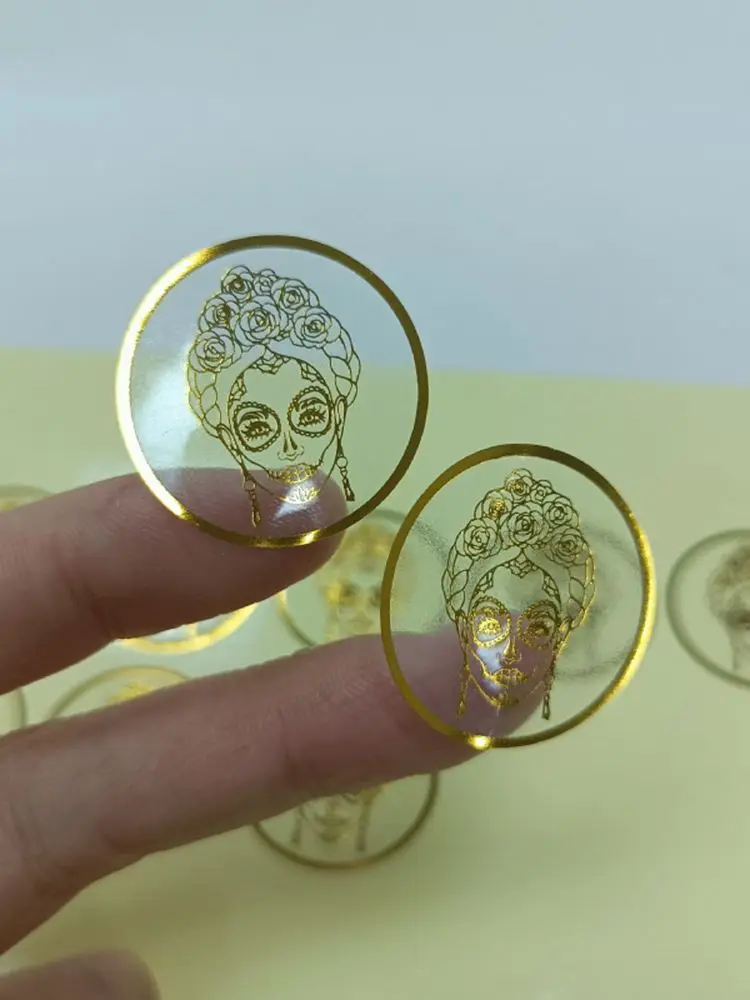 Индивидуальные круглые голографические фольги с прозрачным логотипом - Фотография_5