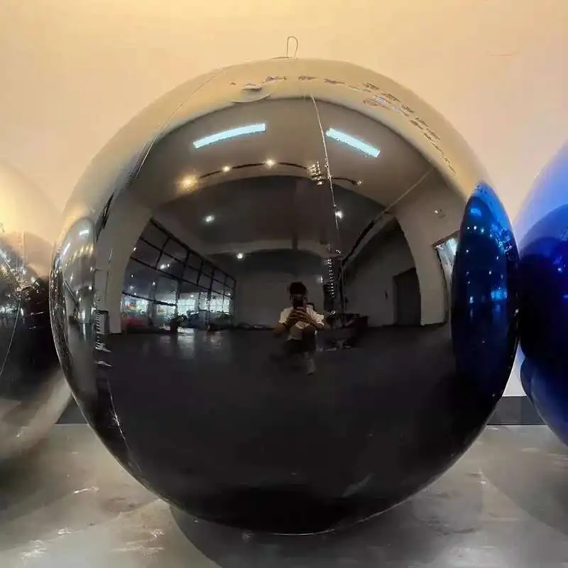 Подвесной черный iatable ball shinny
