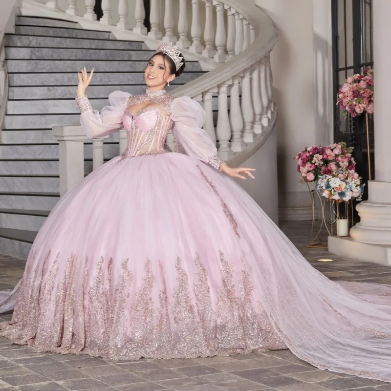 Розовое платье quinceanera с открытыми плечами и блестящими кристаллами - Фотография_2