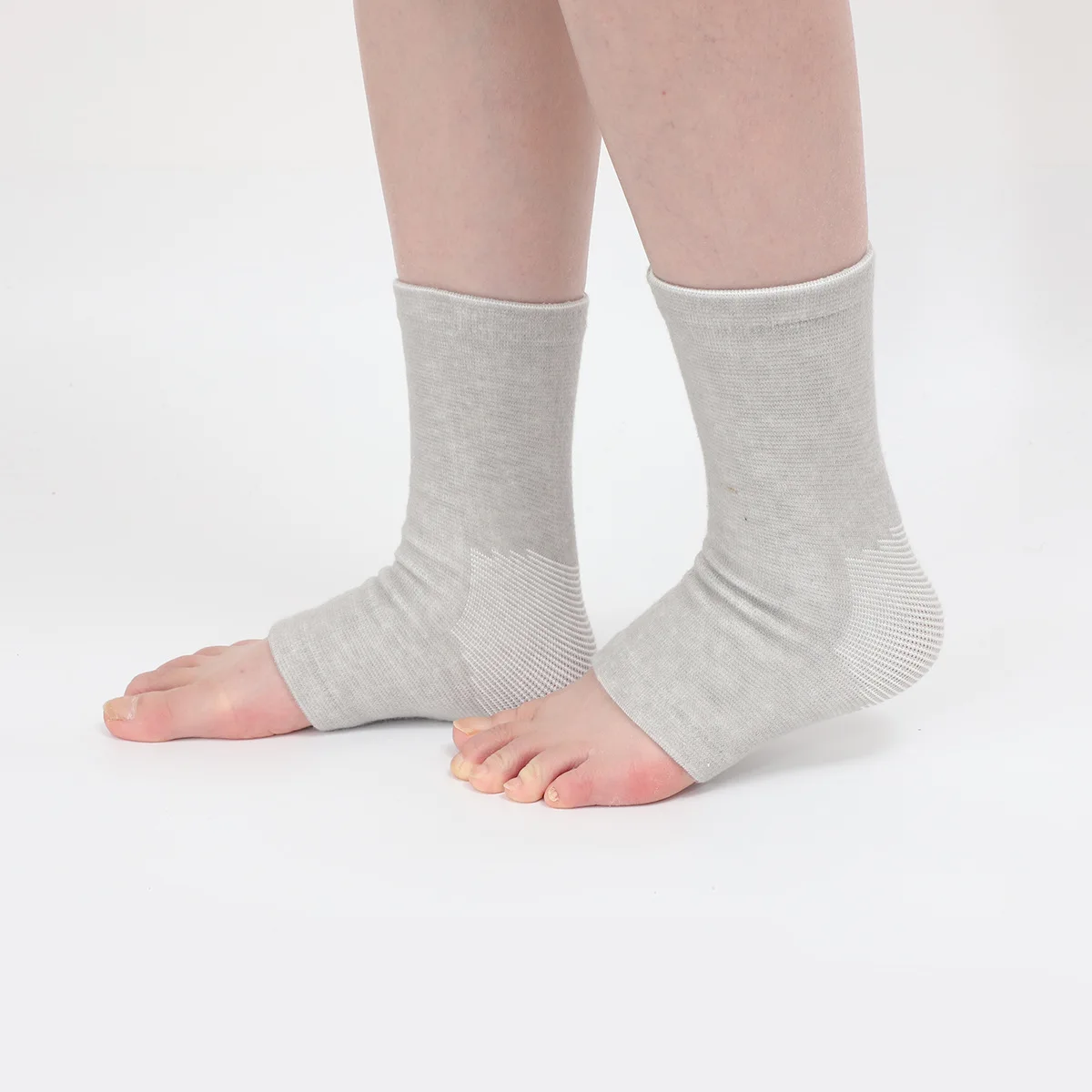 Четырехсторонний эластичный бандаж