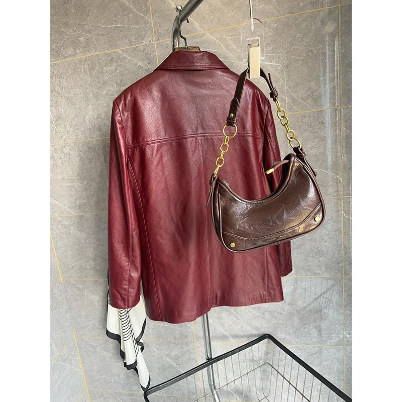 Новая бордовая одежда - Фотография_3