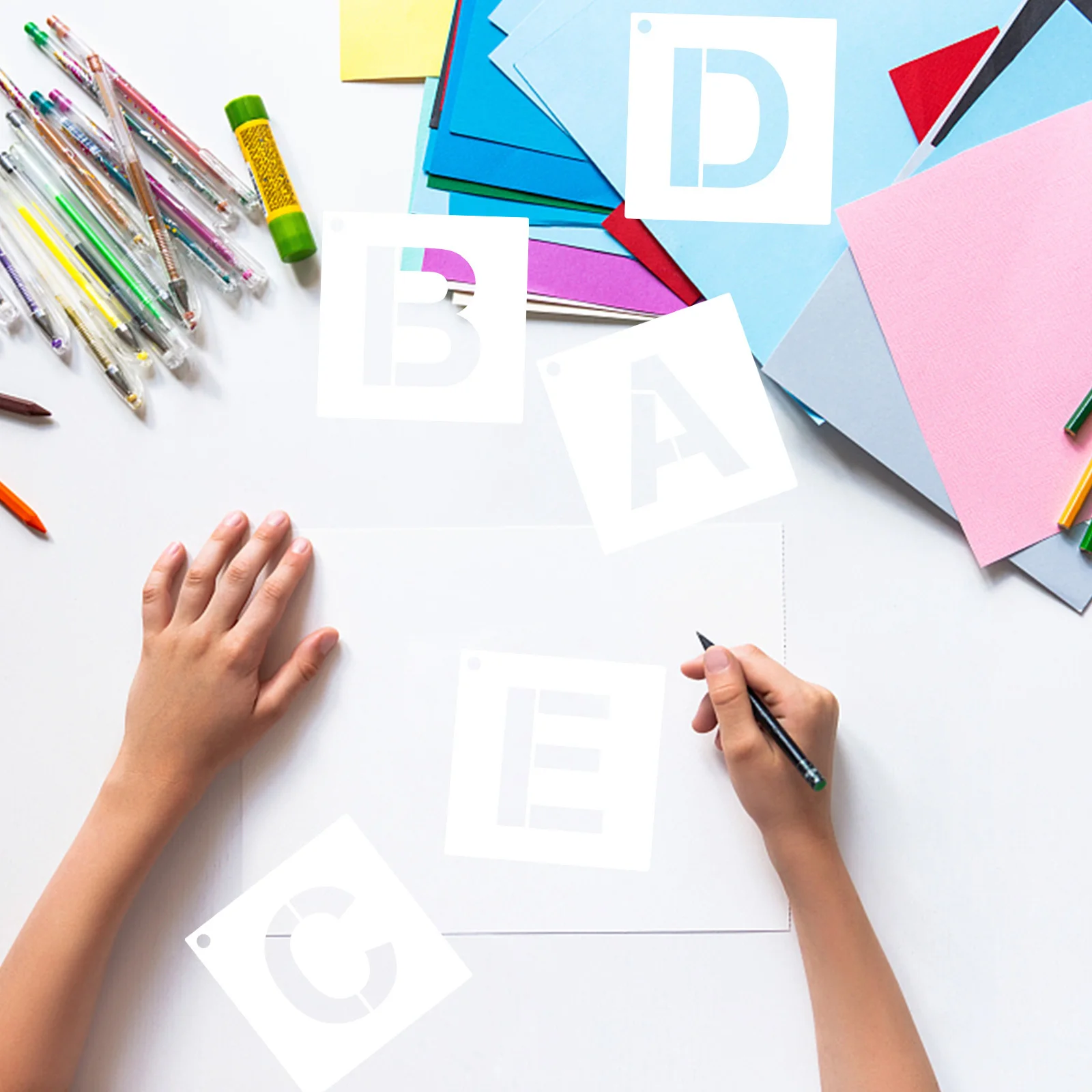 Трафареты с буквами и цифрами - Фотография_4