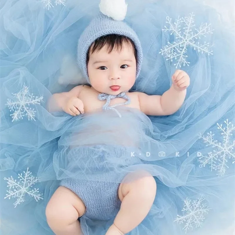 Съемка новорожденных фотографий