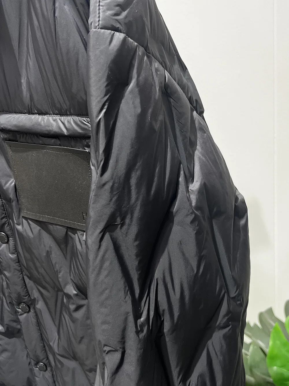 Зимняя мужская тонкая пуховая куртка - Фотография_5