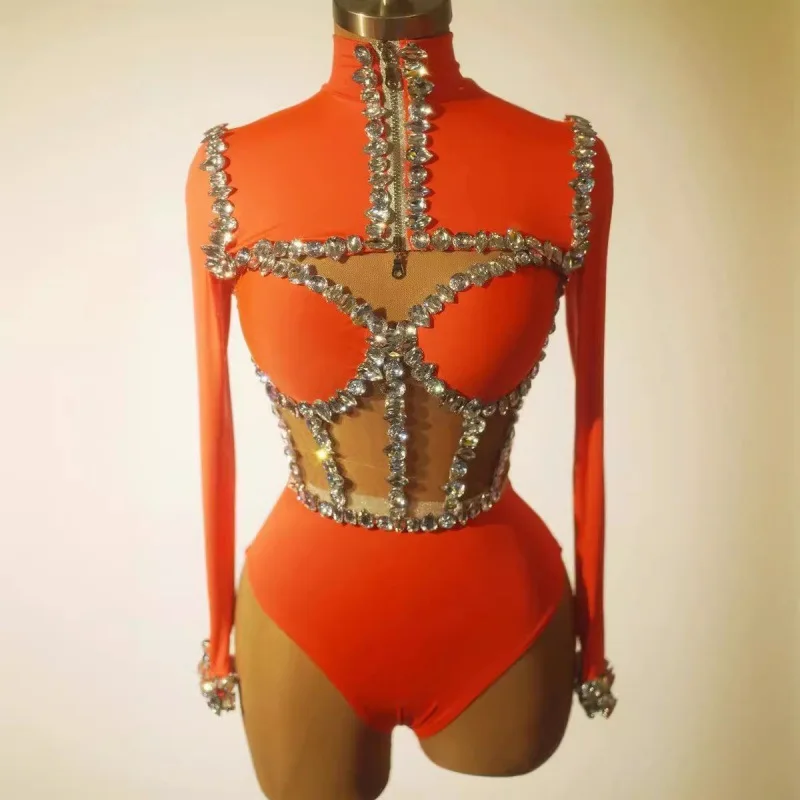 Сверкающий комбинезон со стразами - Фотография_5
