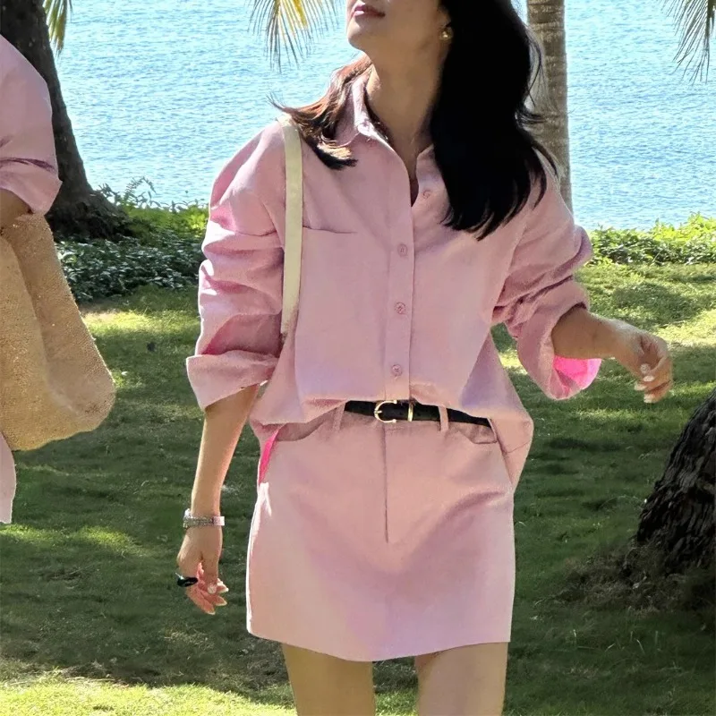 Весенняя игривая возрастная джинсовая рубашка - Фотография_2