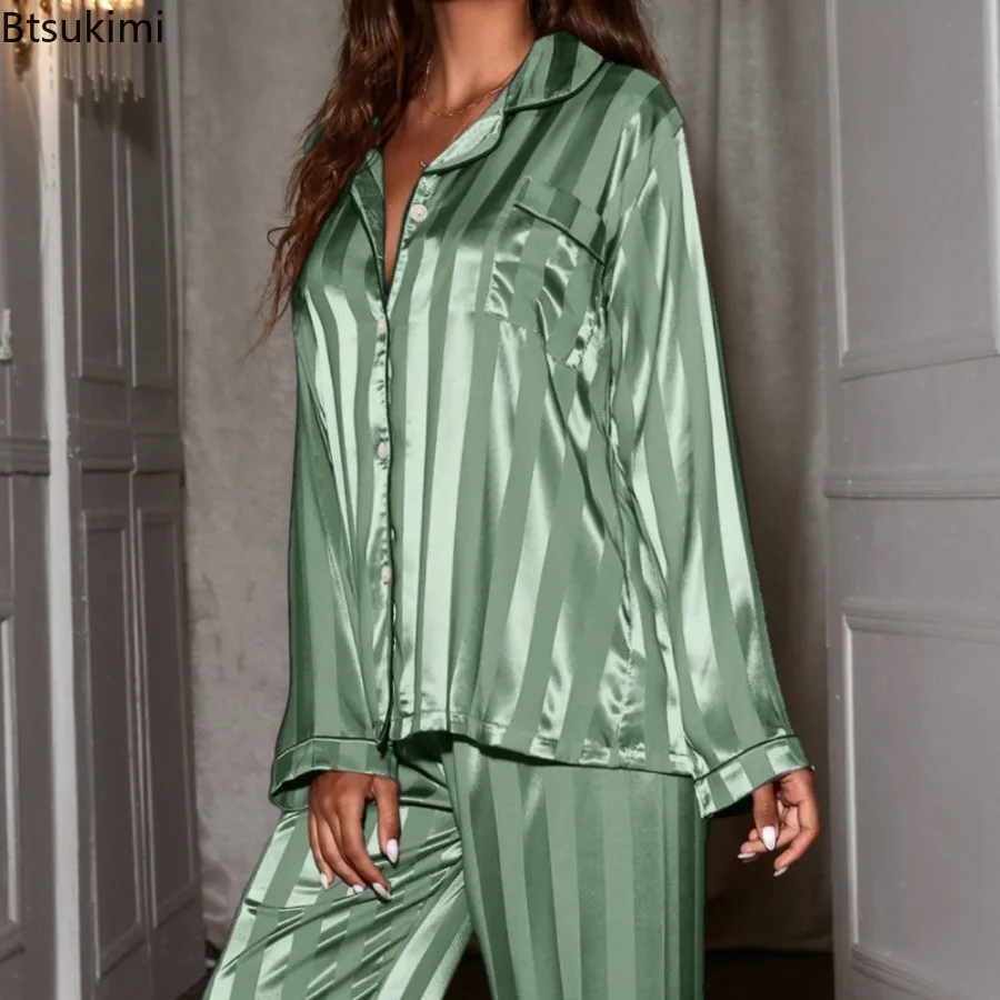 Женский свободный повседневный домашний костюм в полоску с лацканами - Фотография_2