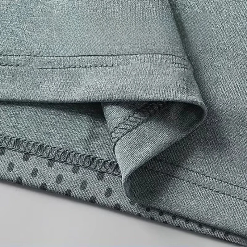 Мужской спортивный костюм для фитнеса - Фотография_4