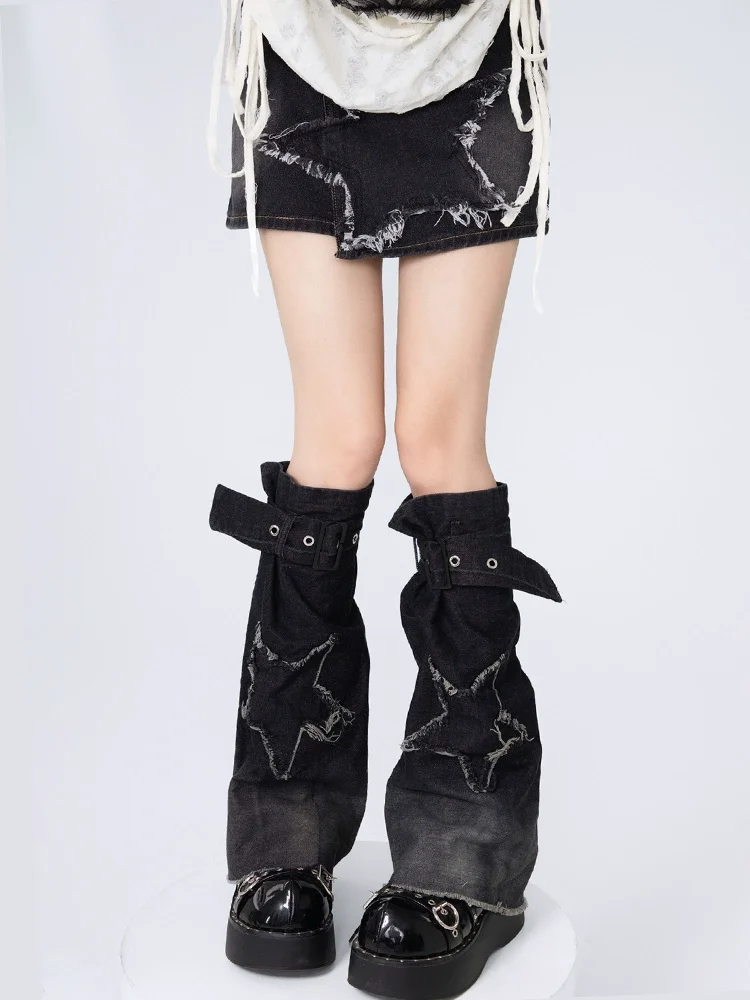 Y2k subculture black and red plaid - Фотография_4