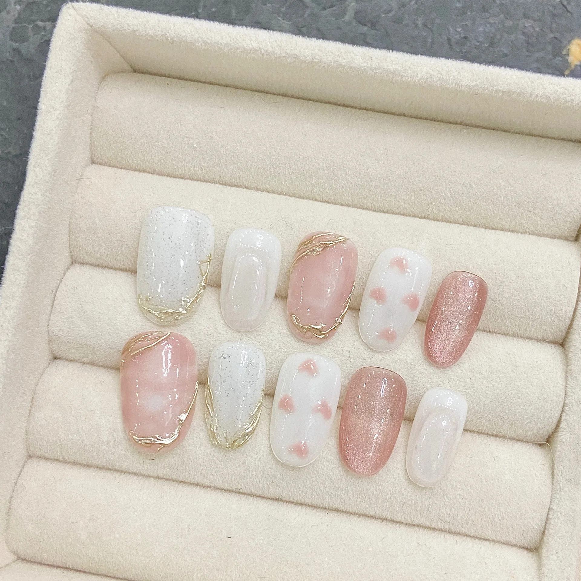 10pcs розовый ручной нажатием ногтей