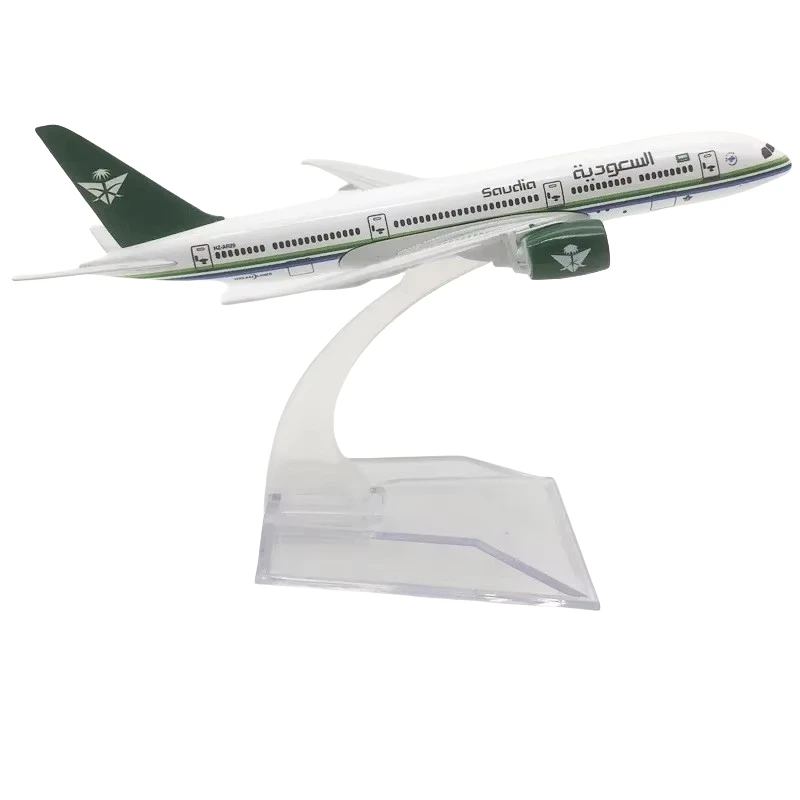 16 см saudi arabia airlines b787 airbus масштаб 1