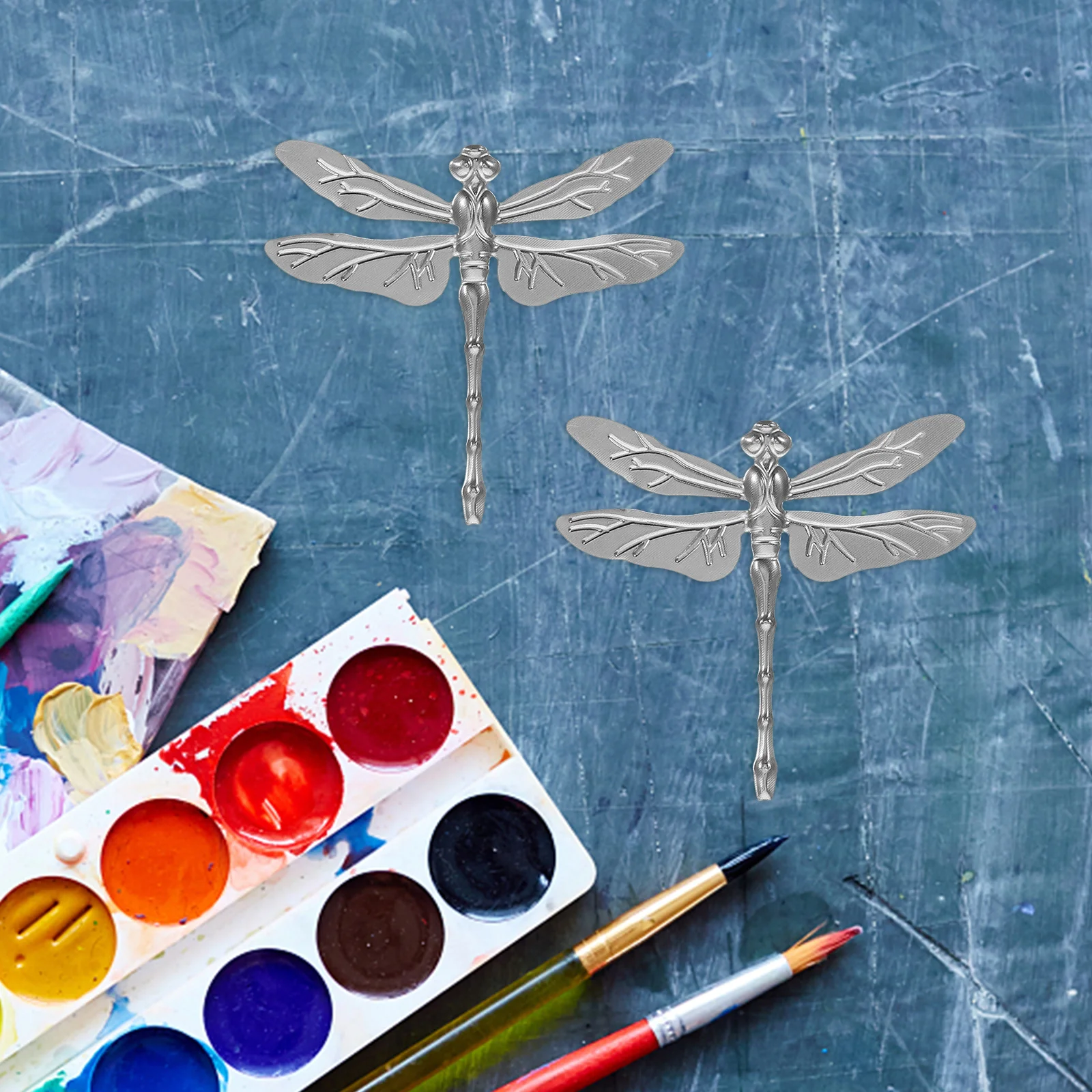 Железная скульптура стрекозы - Фотография_6