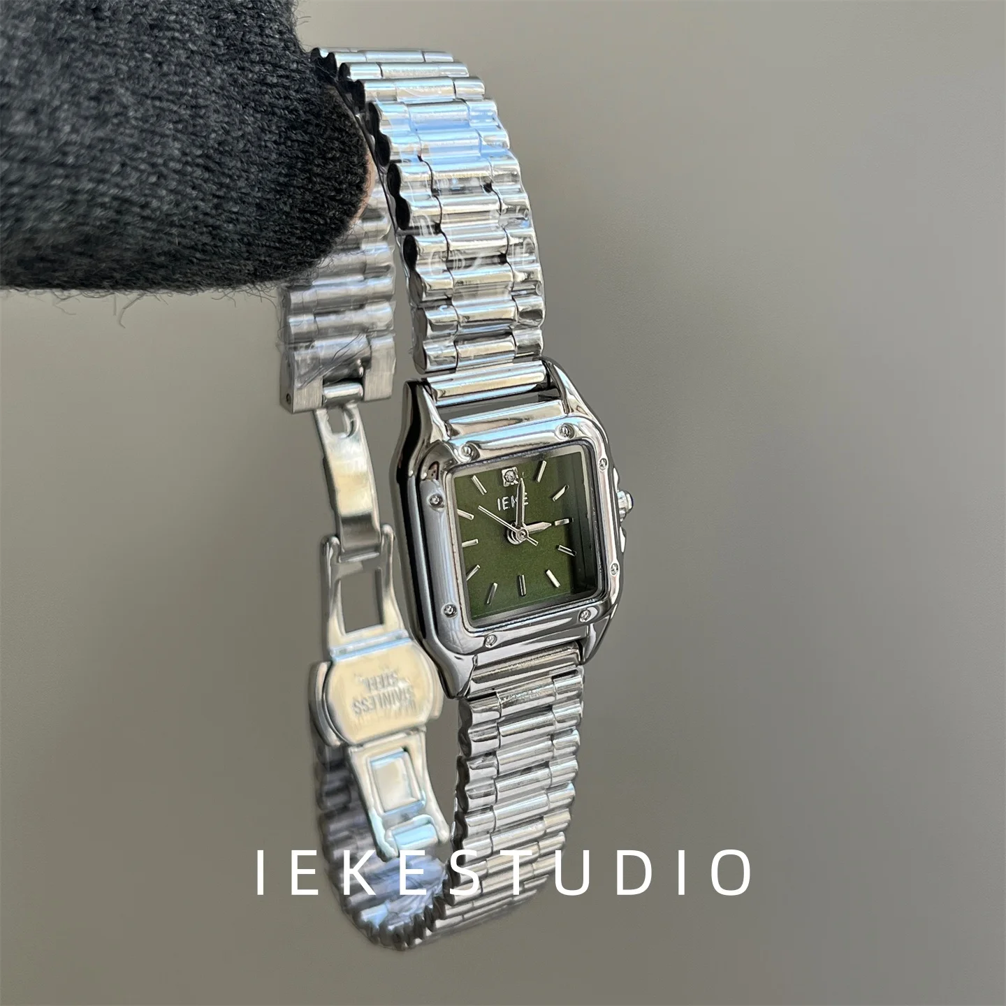 Роскошные изысканные повседневные часы в стиле ретро для женщин - Фотография_5