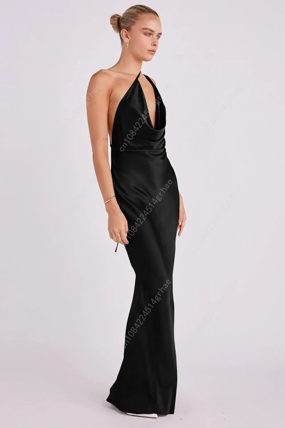 Женское платье макси с глубоким - Фотография_5