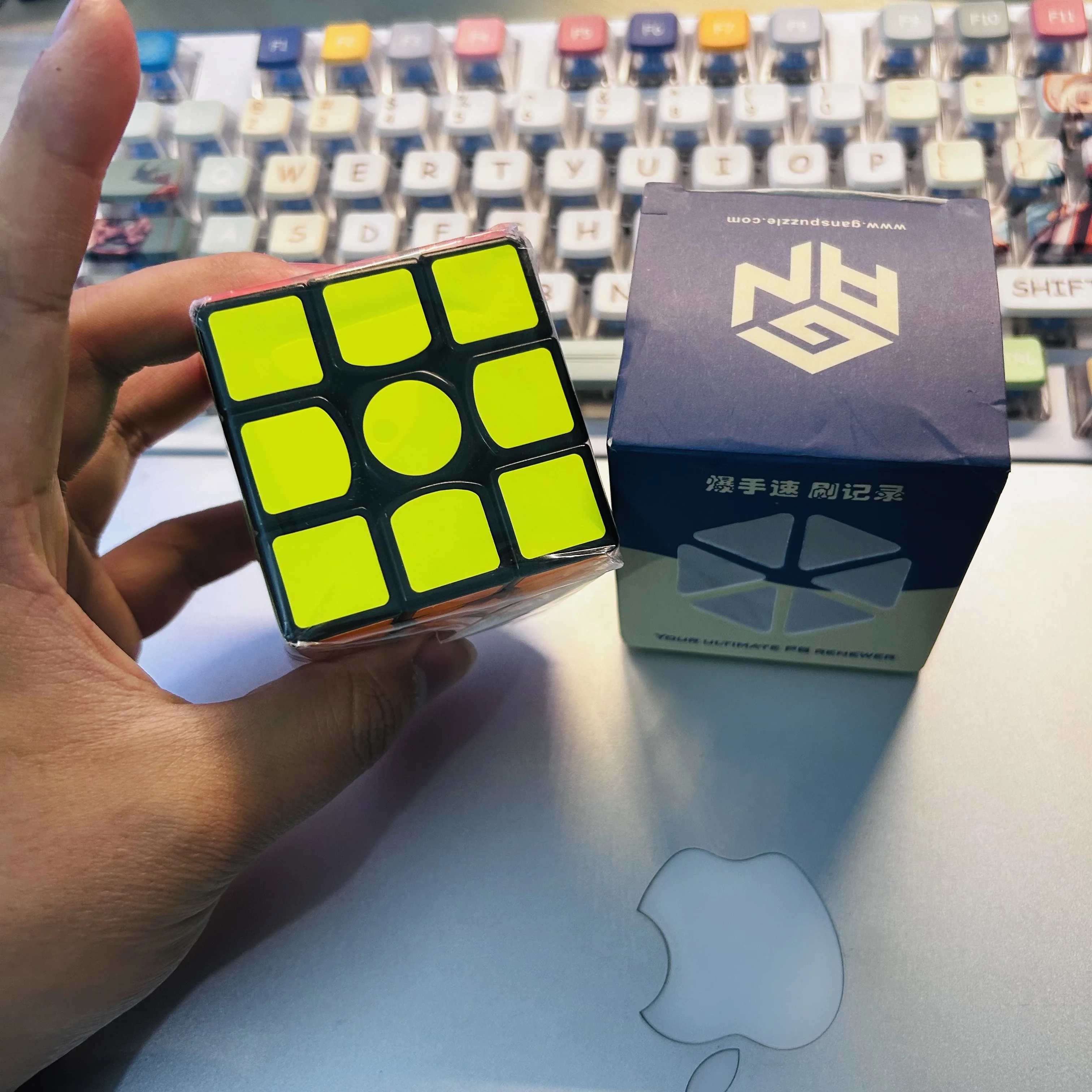 Gan357 черный розовый 3x3 куб gan - Фотография_3