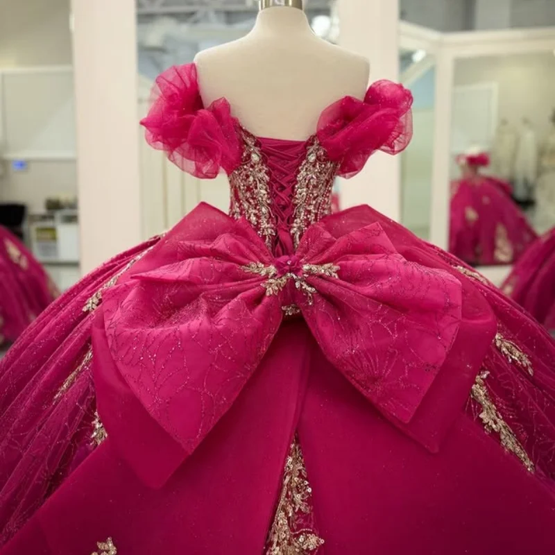 Блестящее розовое платье quinceanera - Фотография_3