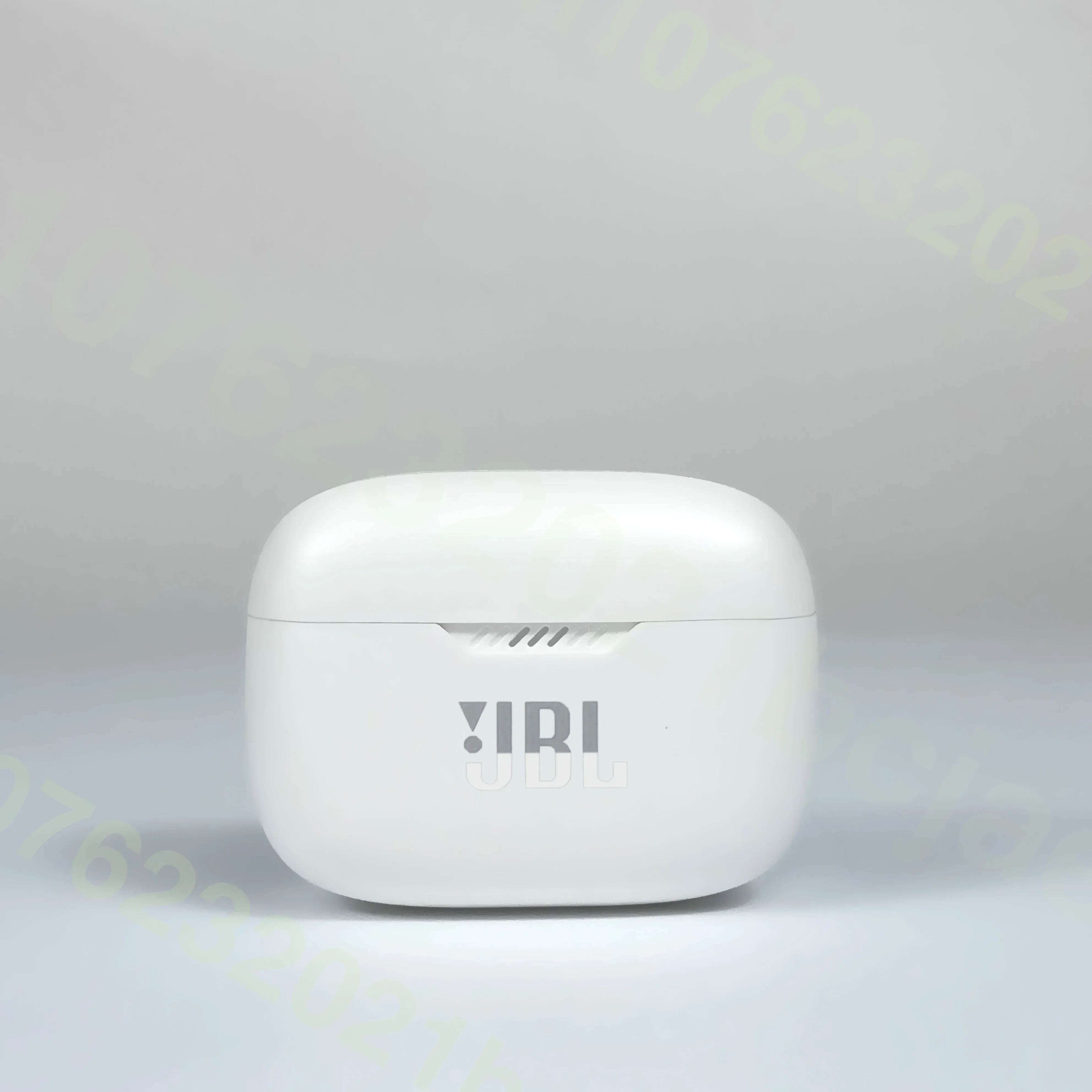 Jbl tune 230nc tws беспроводные - Фотография_4