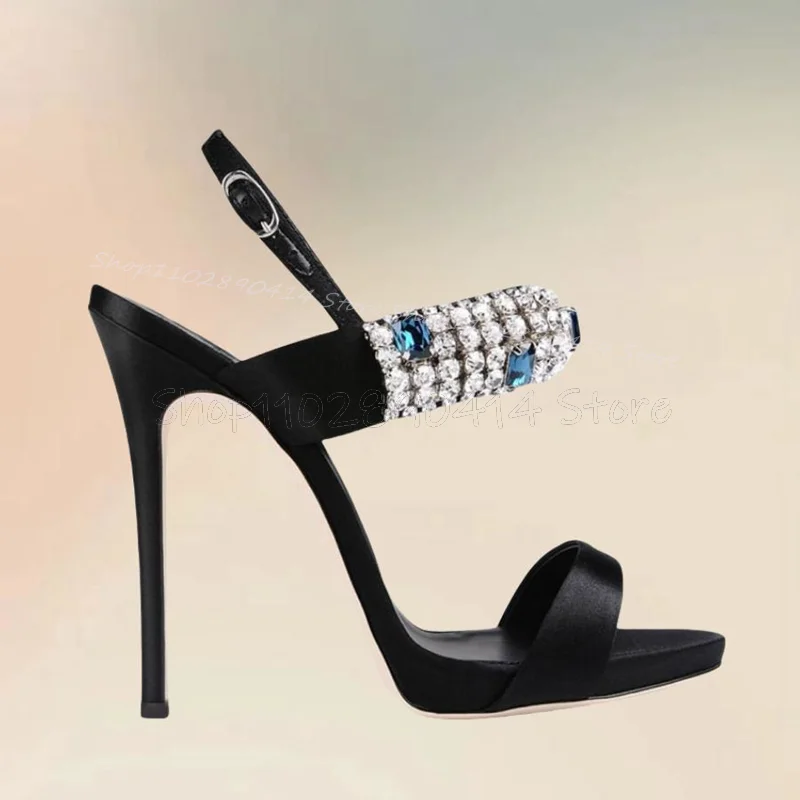 Женские босоножки с открытым носком - Фотография_2